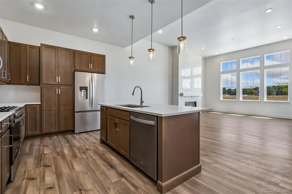1613 Flourish Court Windsor CO 80550