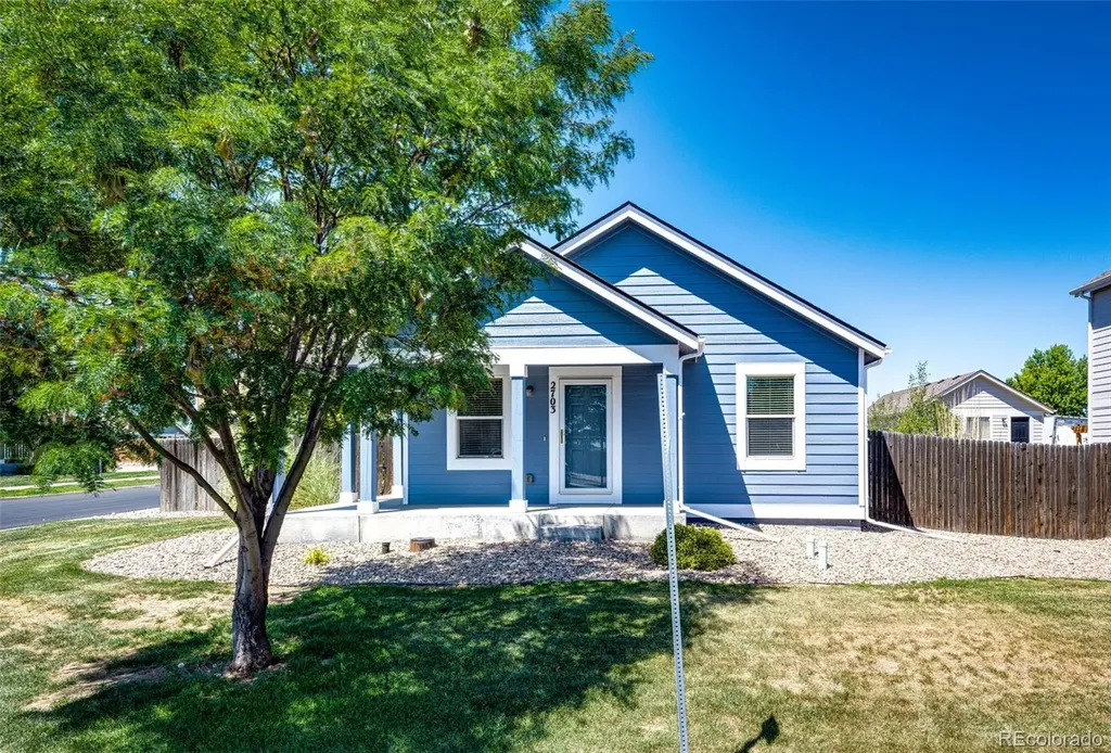 2703 Rose Hill Street Strasburg CO 80136