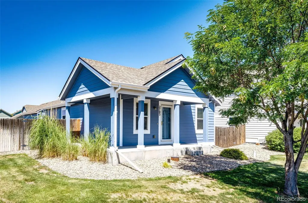 2703 Rose Hill Street Strasburg CO 80136