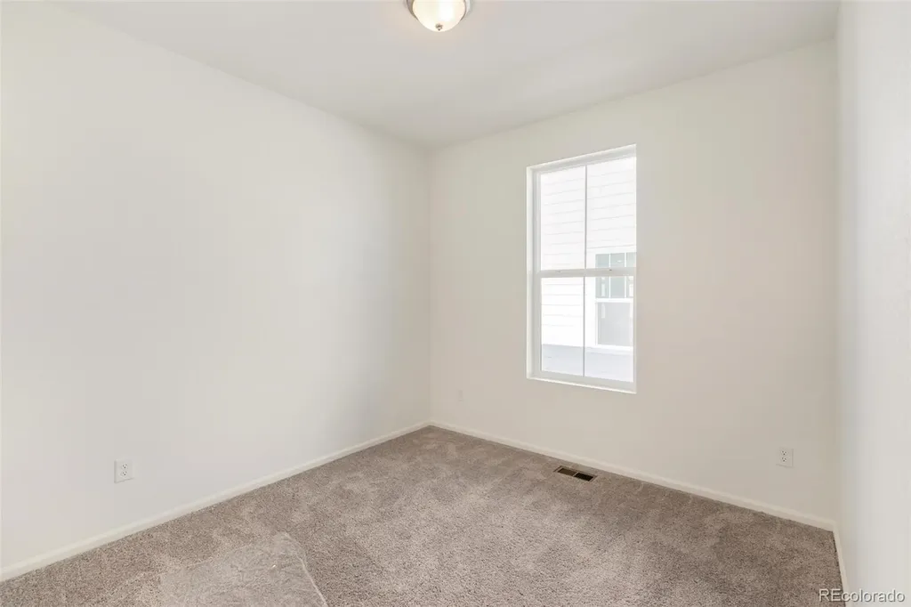 1661 S Gold Bug Way Aurora CO 80018