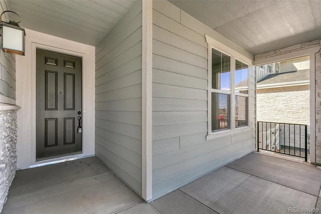 1661 S Gold Bug Way Aurora CO 80018