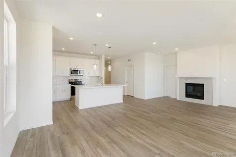 1661 S Gold Bug Way Aurora CO 80018