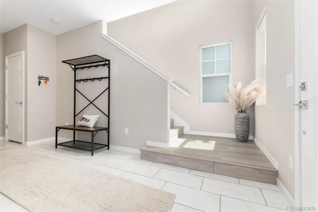 8945 Ramblestone Street Highlands Ranch CO 80129