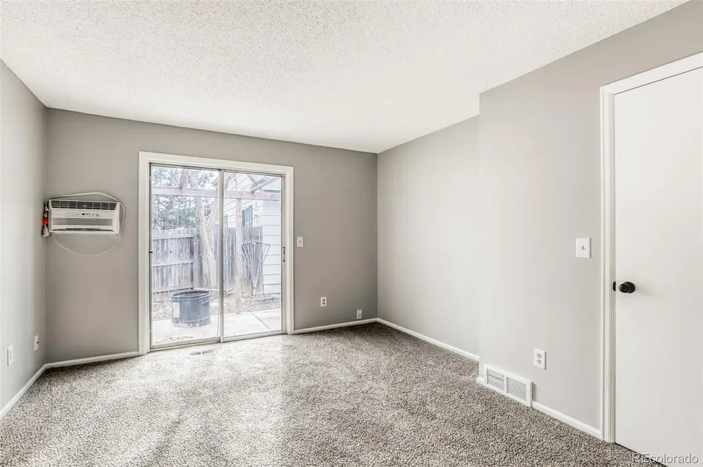 1912 Rice Street Longmont CO 80501