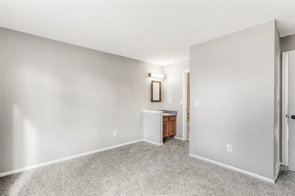1912 Rice Street Longmont CO 80501