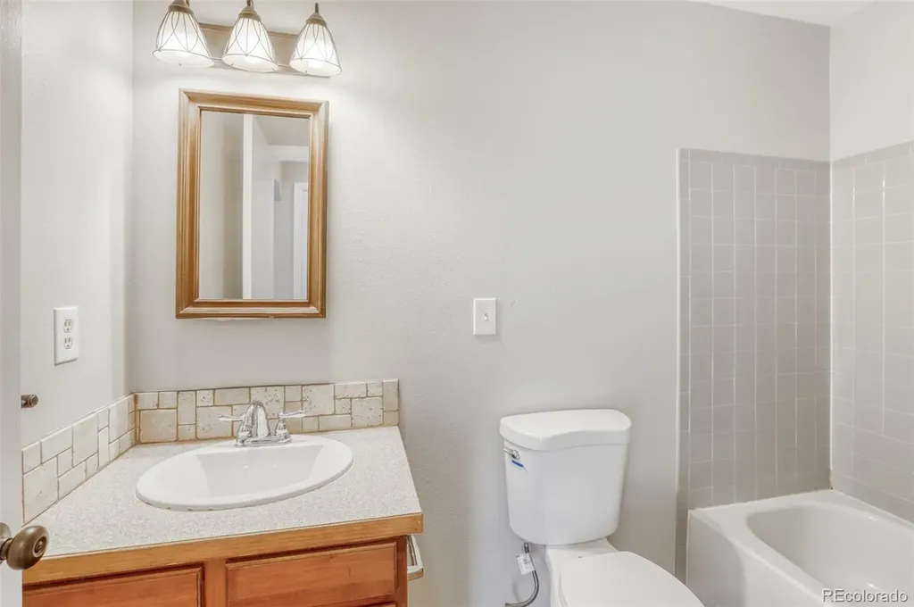 1912 Rice Street Longmont CO 80501