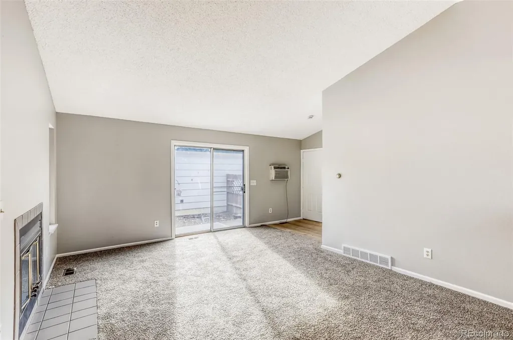 1912 Rice Street Longmont CO 80501