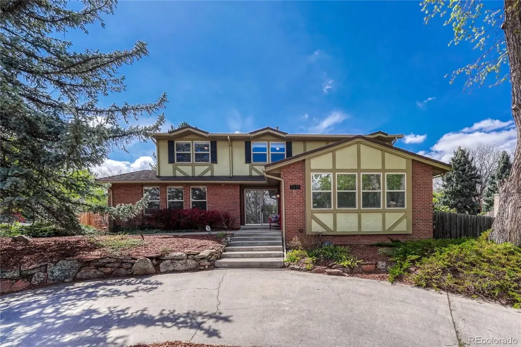 7325 W Clifton Avenue Littleton CO 80128