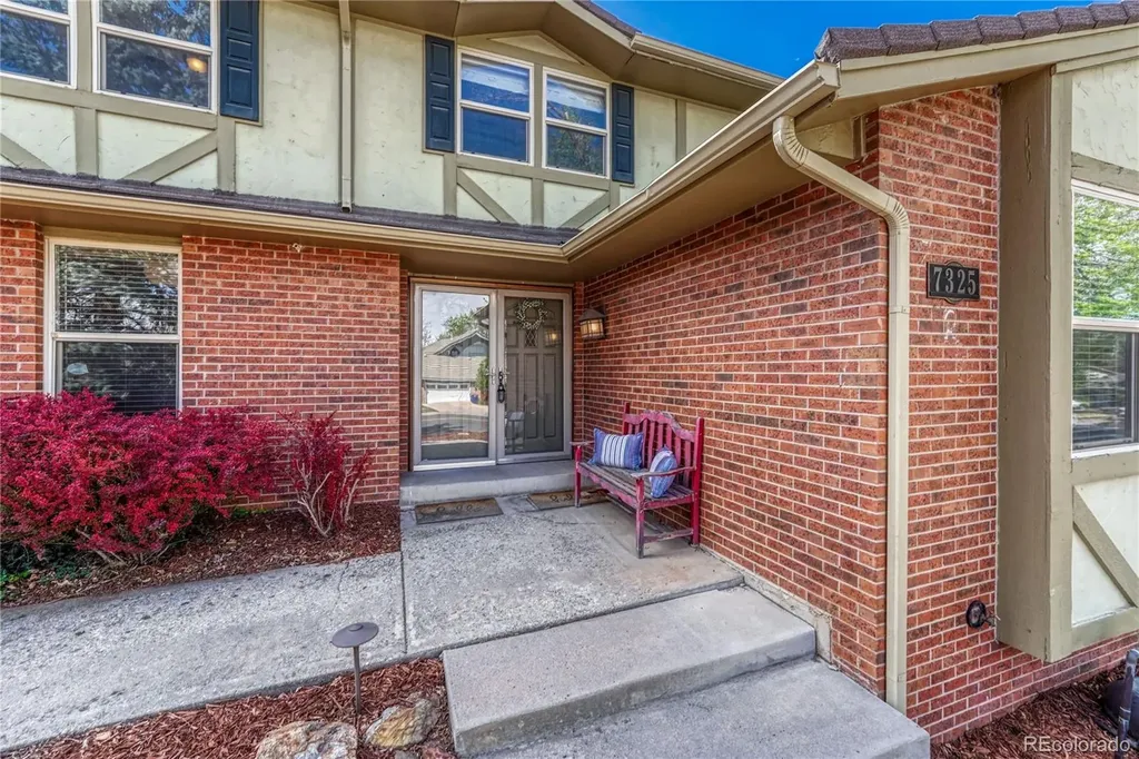 7325 W Clifton Avenue Littleton CO 80128