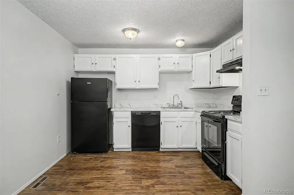 562 Jocelyn Drive Loveland CO 80537
