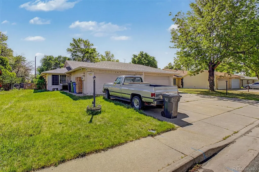 562 Jocelyn Drive Loveland CO 80537