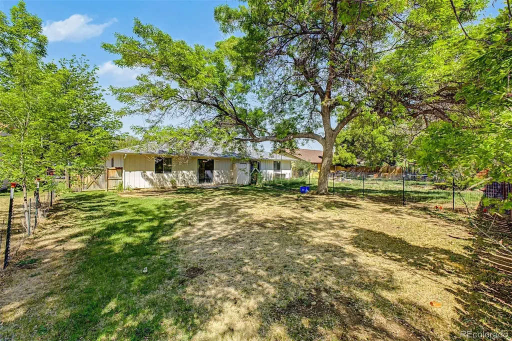562 Jocelyn Drive Loveland CO 80537