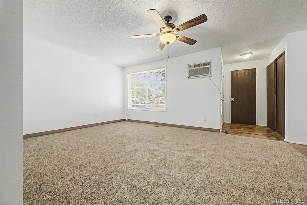562 Jocelyn Drive Loveland CO 80537