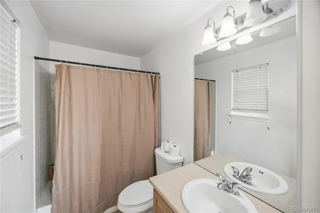 15756 E 109th Avenue Commerce City CO 80022