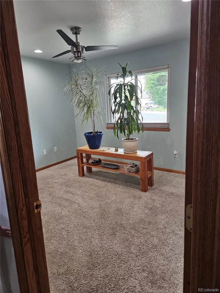318 Riviera Lane Johnstown CO 80534