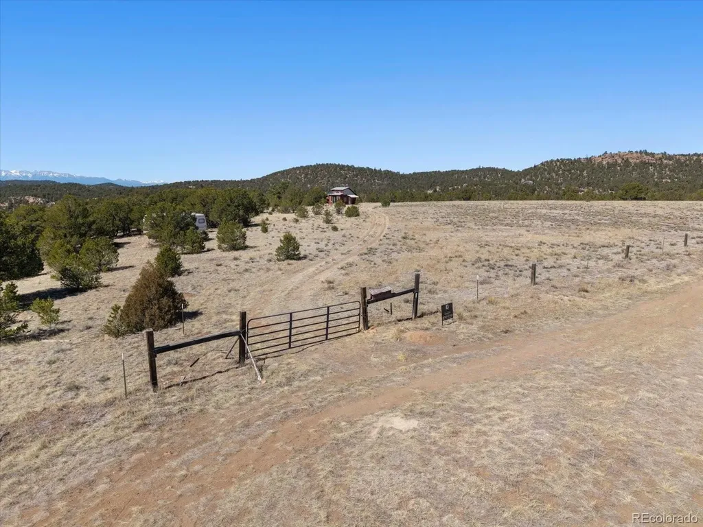 540 & 387 Chocktaw Drive Canon City CO 81212
