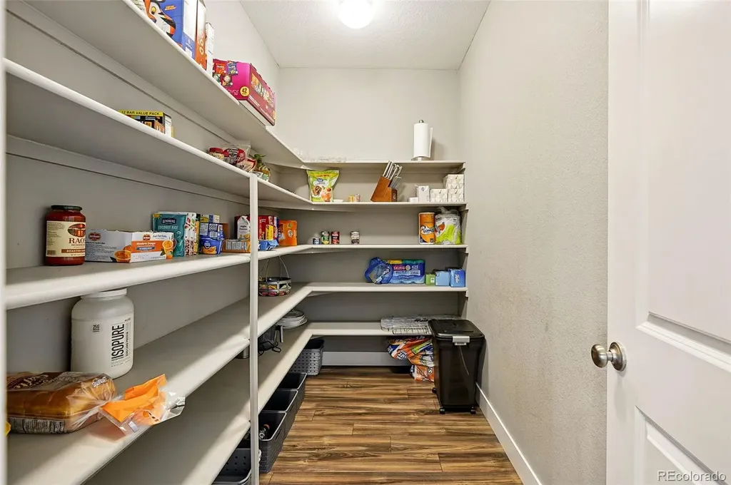 7949 S Elk Way Aurora CO 80016