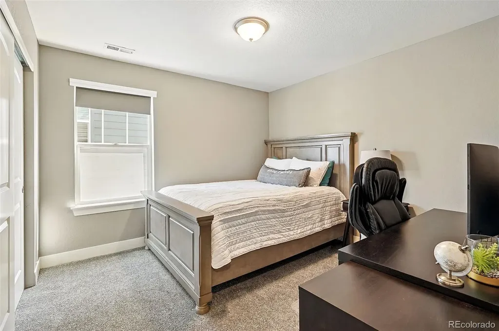 7949 S Elk Way Aurora CO 80016