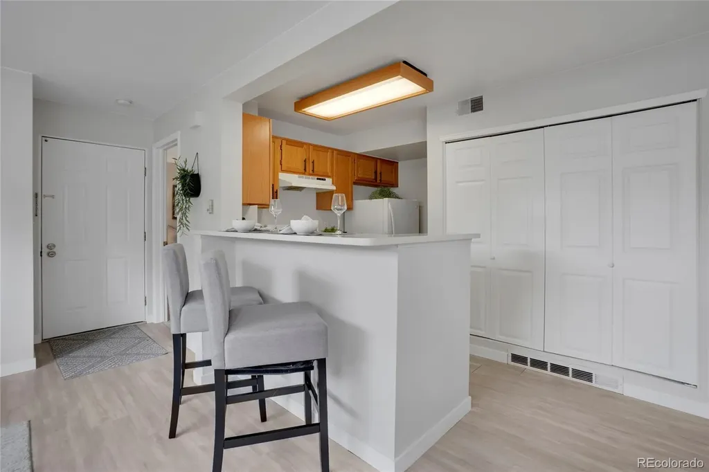 6702 S Ivy Way Centennial CO 80112