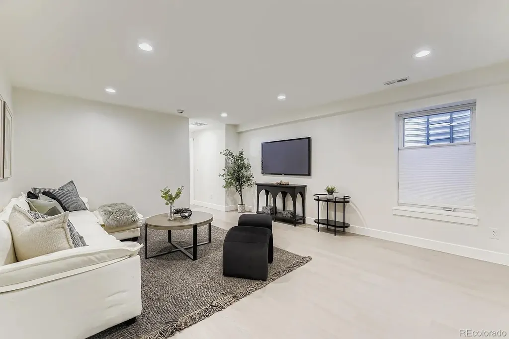 4640 W 39th Avenue Denver CO 80212