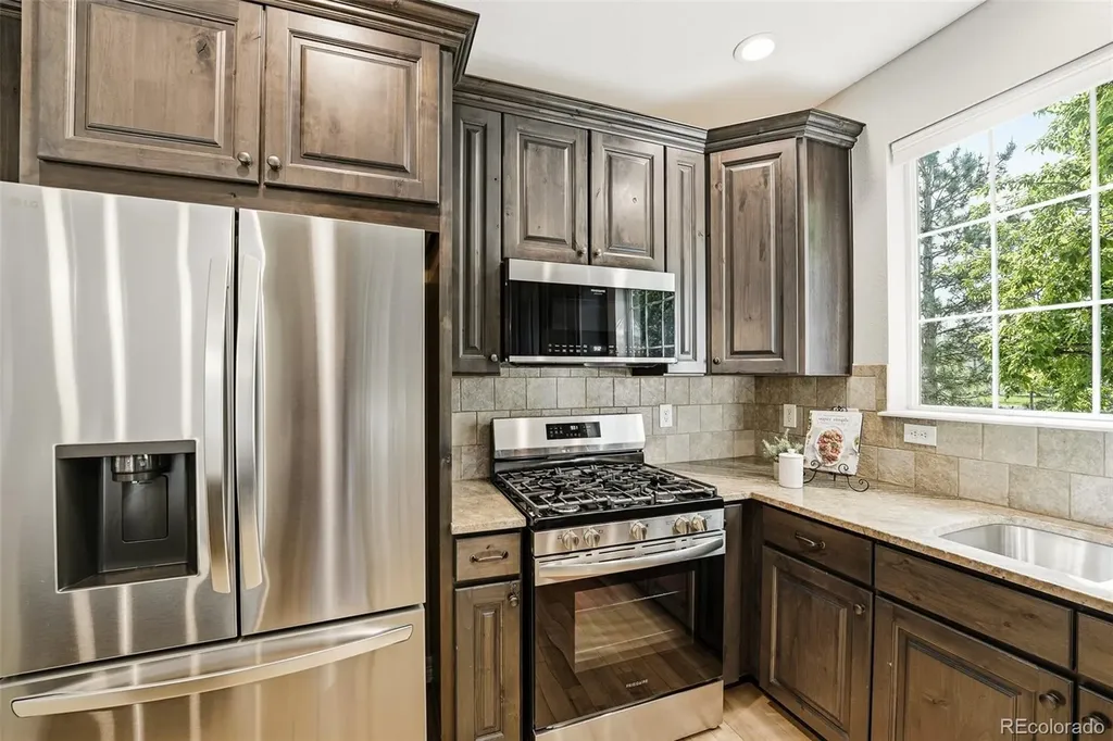 4706 Raven Run Broomfield CO 80023