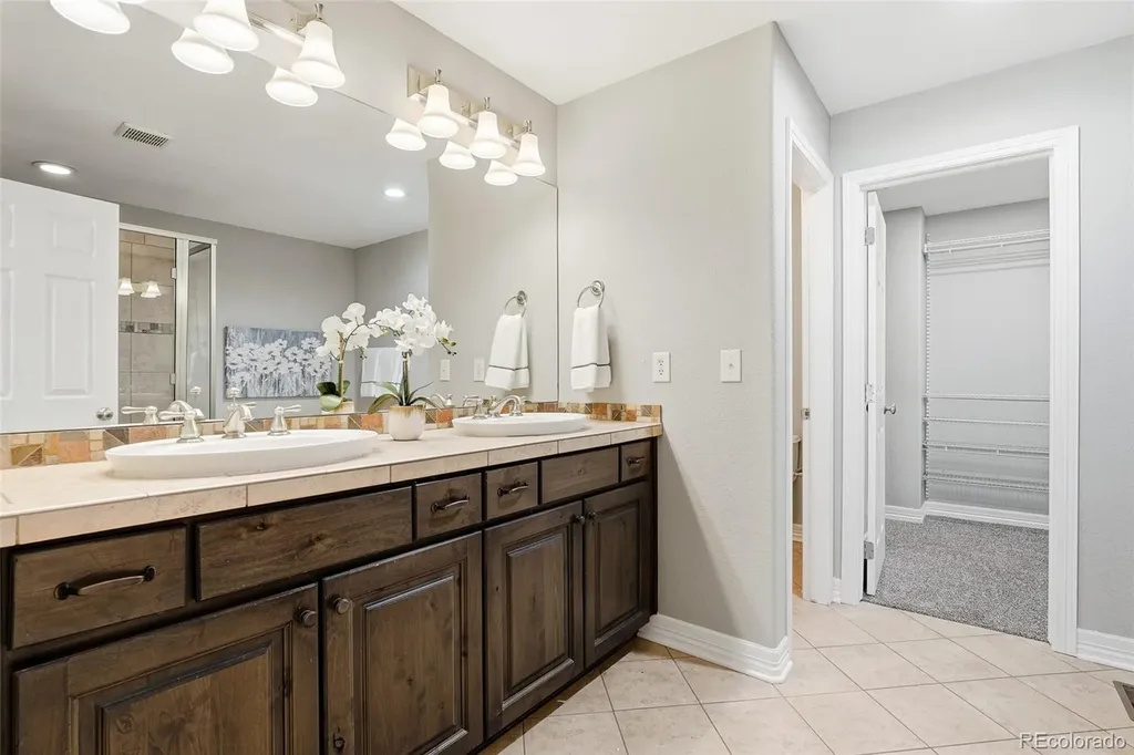 4706 Raven Run Broomfield CO 80023