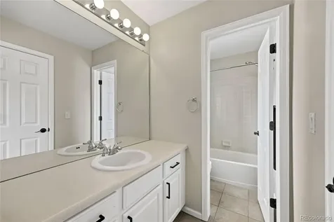 9487 W Vandeventor Drive Littleton CO 80128