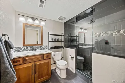 9487 W Vandeventor Drive Littleton CO 80128