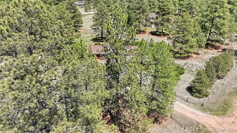 35733 Whispering Pine Elizabeth CO 80107