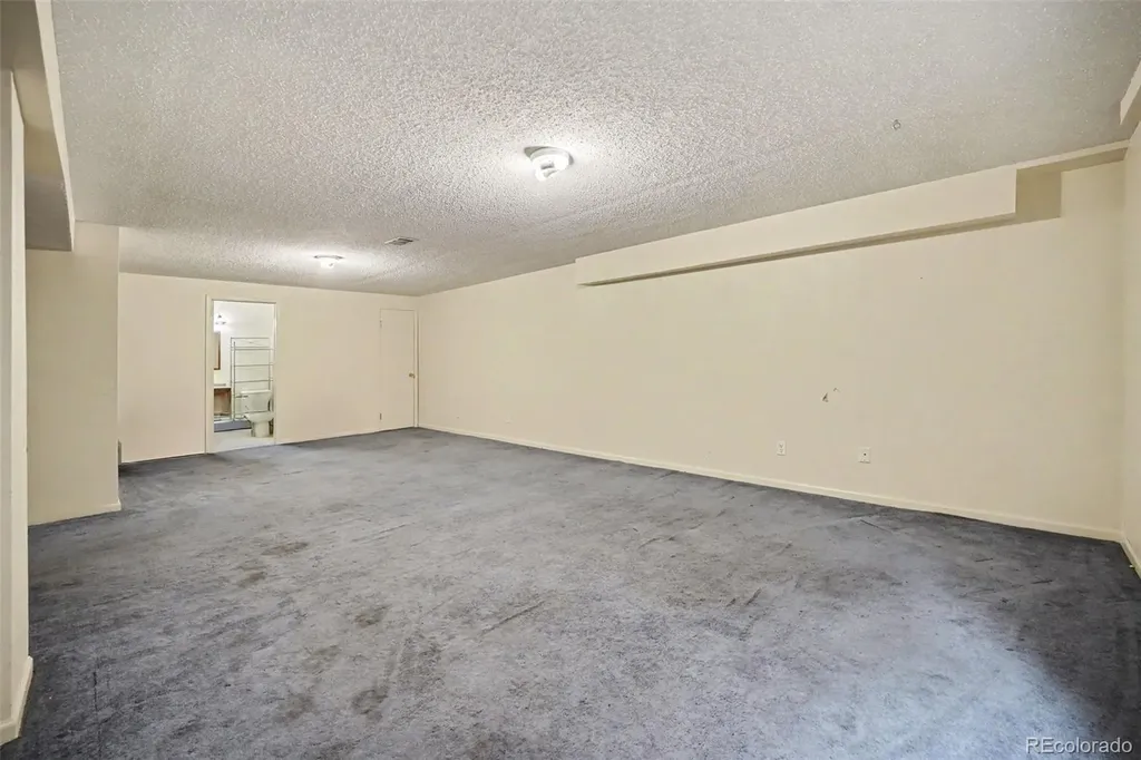 3370 S Newcombe Court Lakewood CO 80227