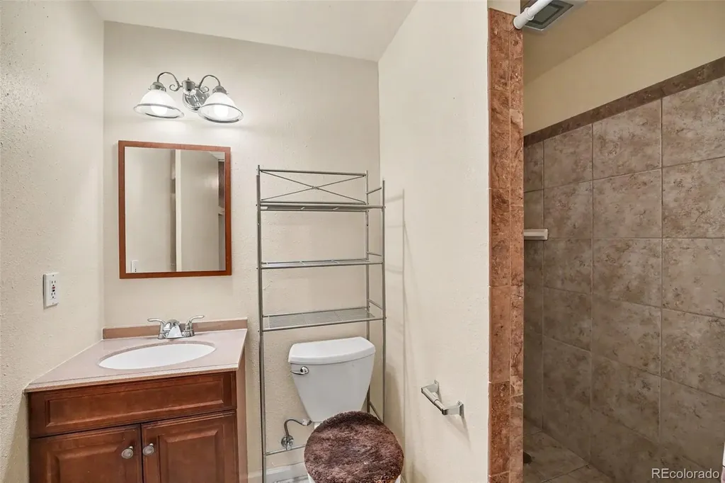 3370 S Newcombe Court Lakewood CO 80227