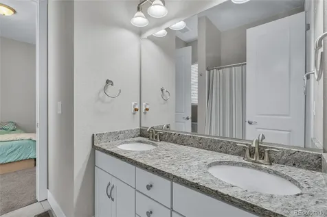 7930 S Flat Rock Way Aurora CO 80016