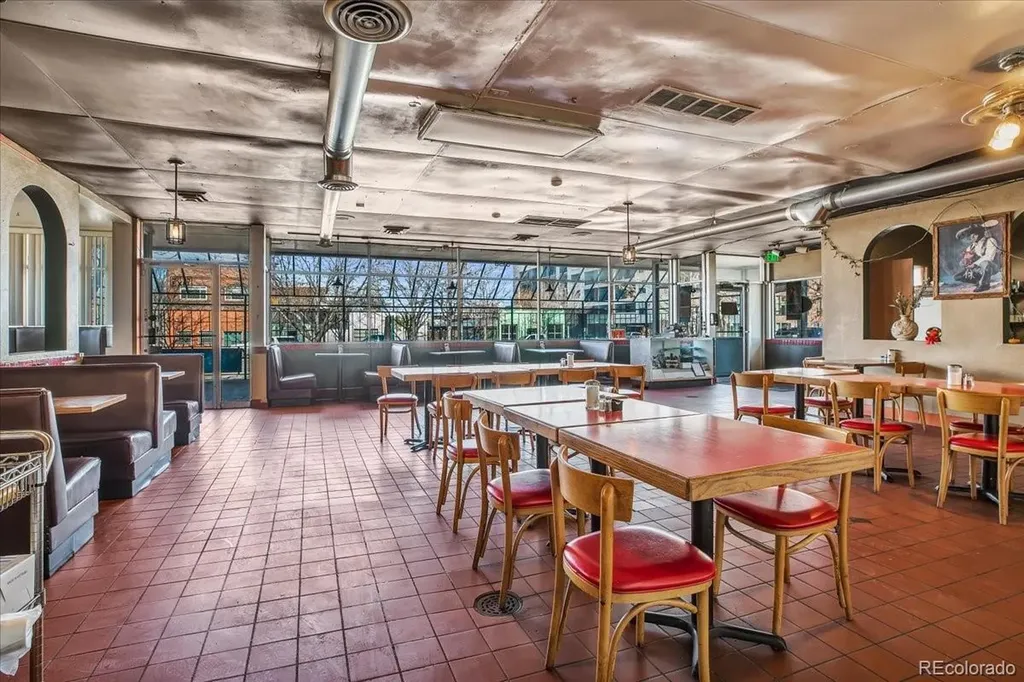 3158 Larimer Street Denver CO 80205
