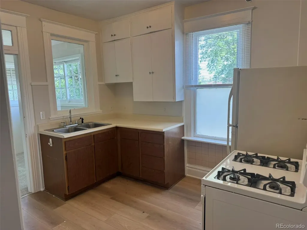 1803 S Washington Street Denver CO 80210