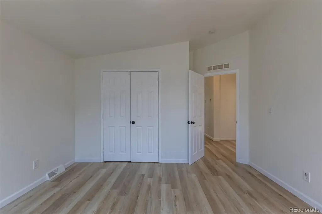 5470 Magnolia Street Commerce City CO 80022