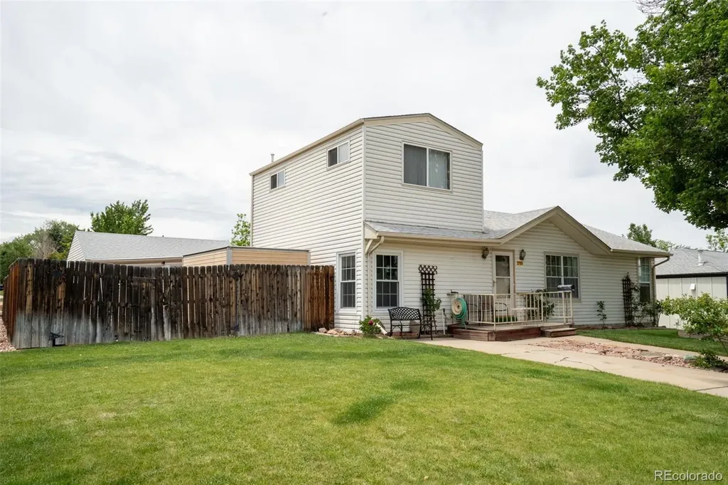 2793 S Knox Court Denver CO 80236
