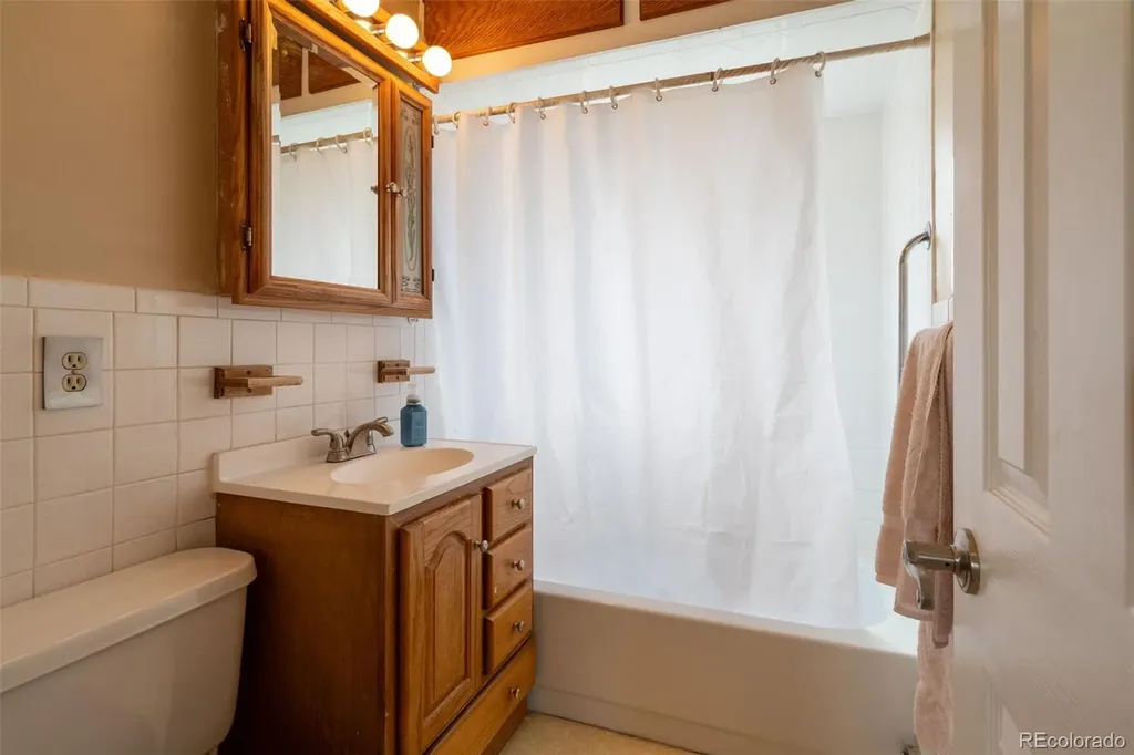 2793 S Knox Court Denver CO 80236