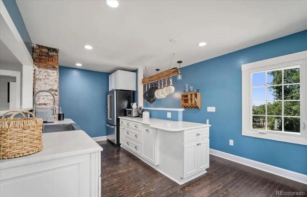 5725 W Mississippi Avenue Lakewood CO 80226