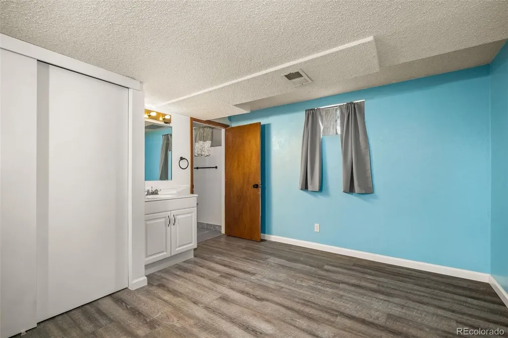 7624 Jellison Court Arvada CO 80005