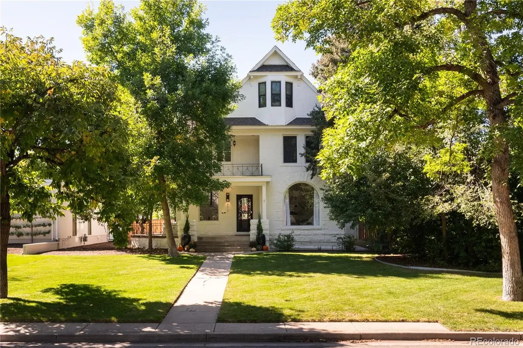 935 Monaco Parkway Denver CO 80220