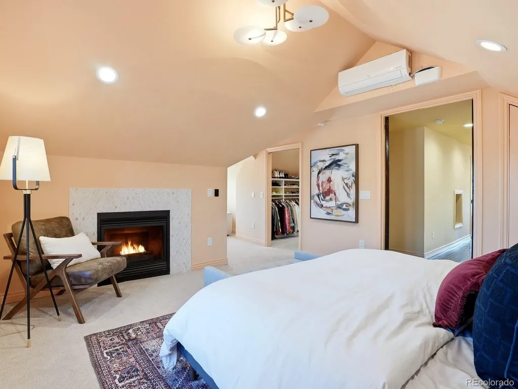 935 Monaco Parkway Denver CO 80220