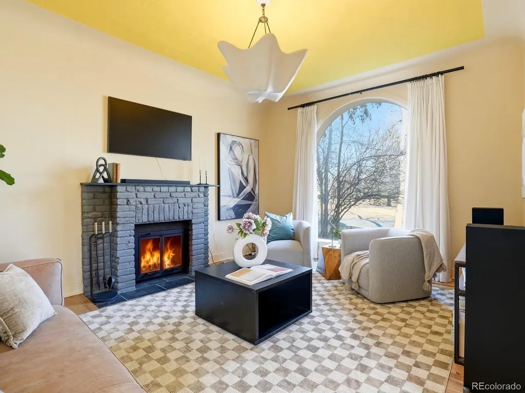 935 Monaco Parkway Denver CO 80220