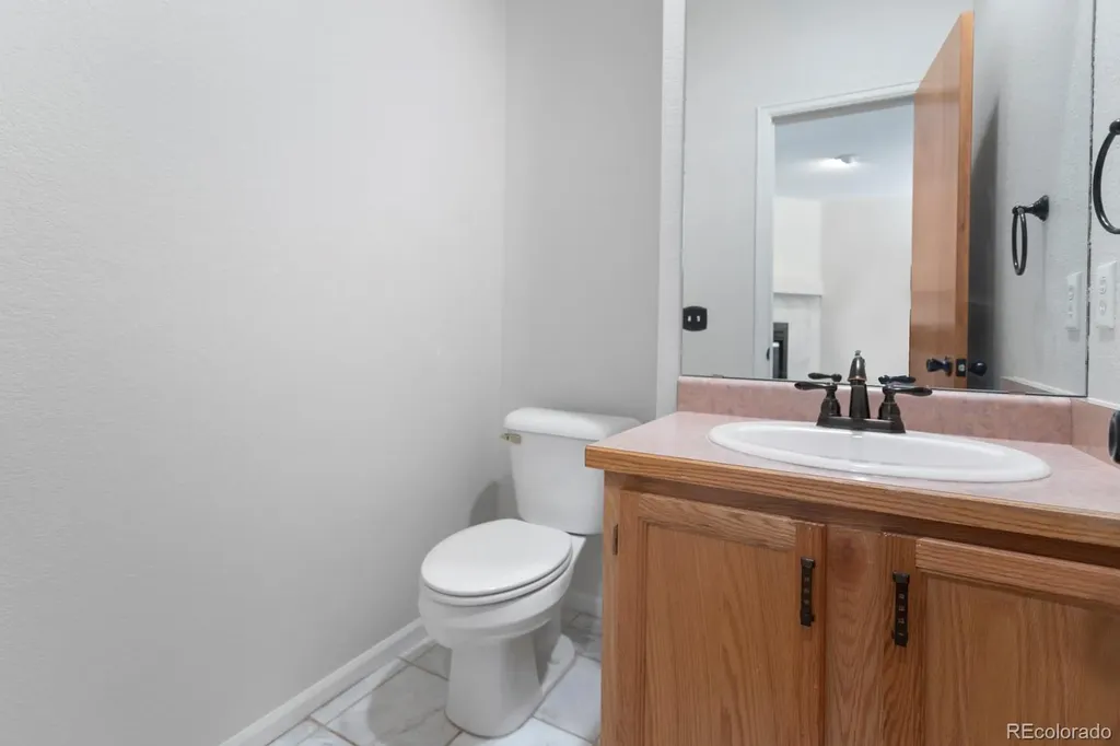 7600 W Coal Mine Avenue Littleton CO 80123