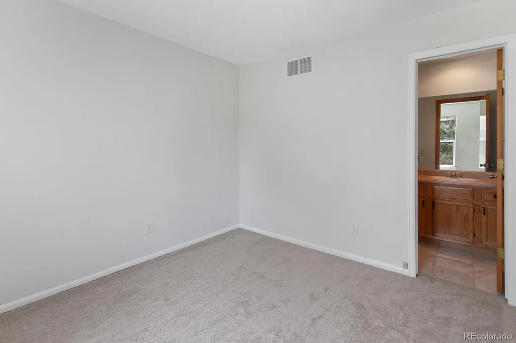 7600 W Coal Mine Avenue Littleton CO 80123