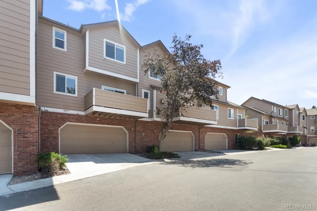 7600 W Coal Mine Avenue Littleton CO 80123