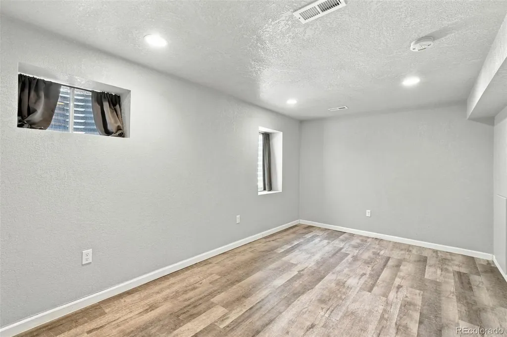 8312 S Upham Way Littleton CO 80128
