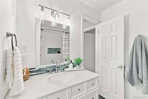 8312 S Upham Way Littleton CO 80128