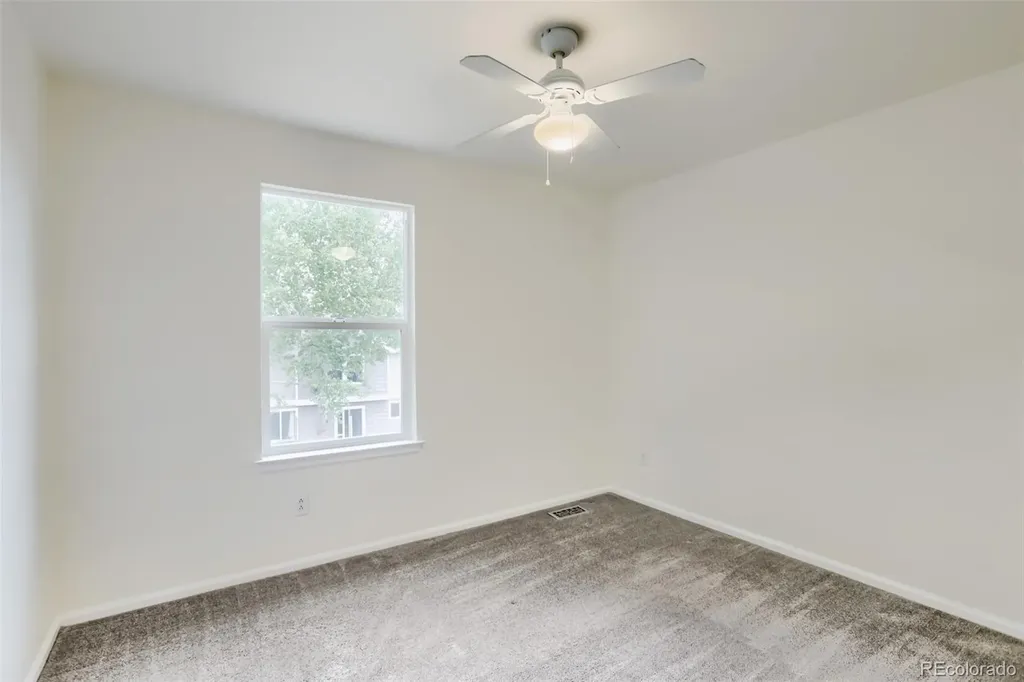 676 Hedgerow Way Brighton CO 80601