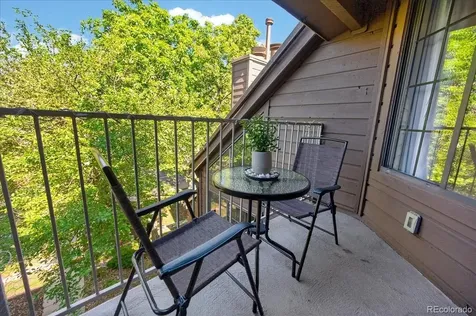826 S Vance Street Lakewood CO 80226
