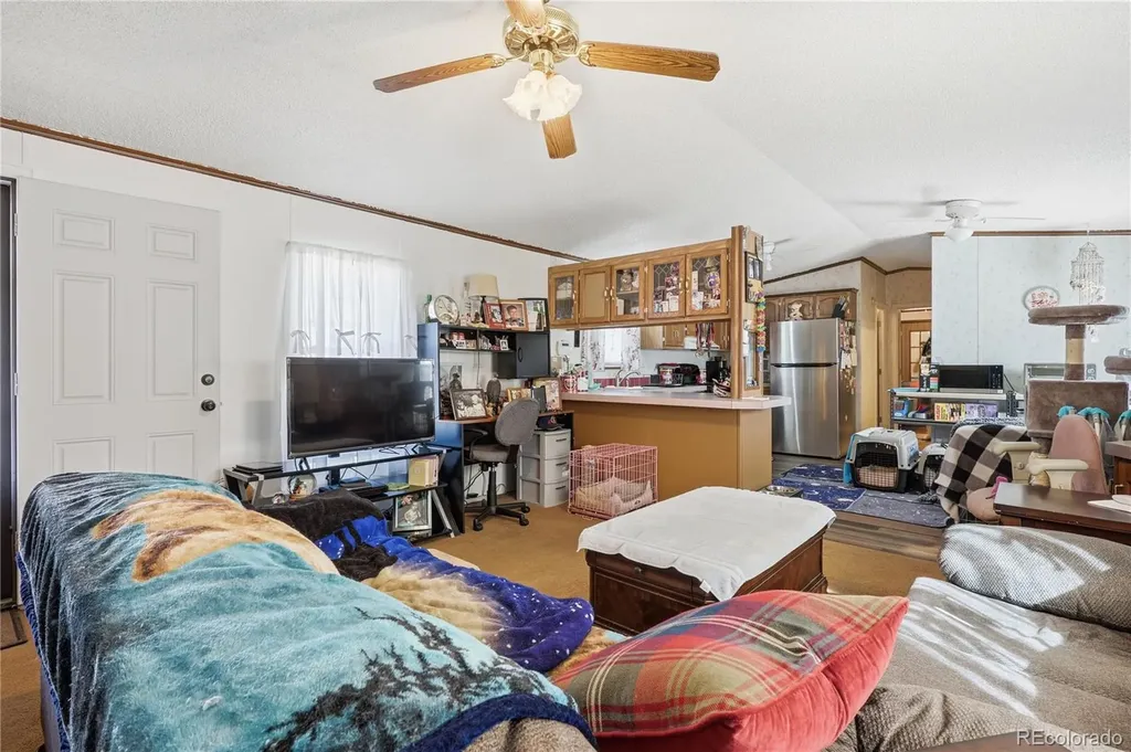 1570 Sedalia Way Aurora CO 80011
